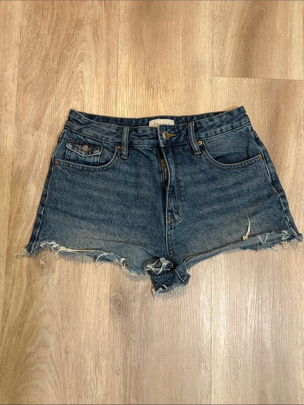 PACSUN high rise festival Dark Blue Distressed Denim Shorts women’s size 26